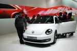 volkswagen-beetle-white