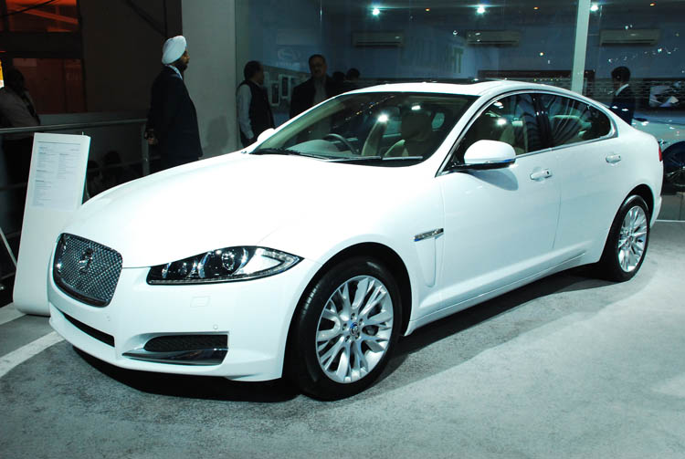 jaguar xf