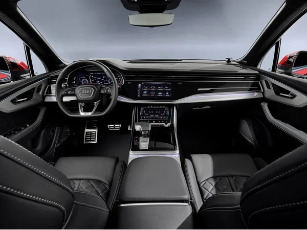 audi q7 q7-technology interior