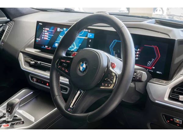 bmw xm xm-label interior