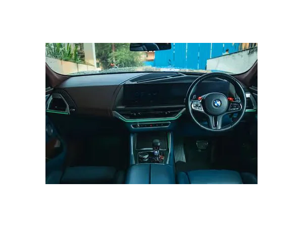 bmw xm xm-label interior