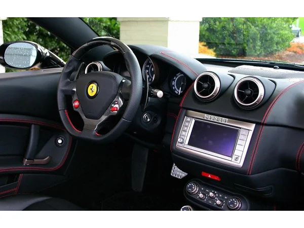 ferrari california california-convertible interior