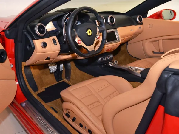 ferrari california california-t interior