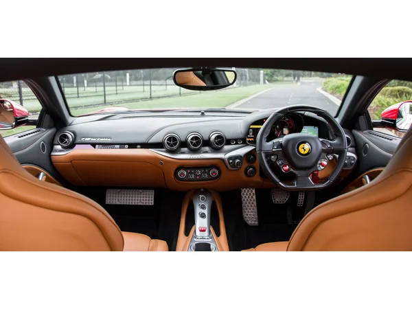 ferrari f12berlinetta f12berlinetta-v12 interior