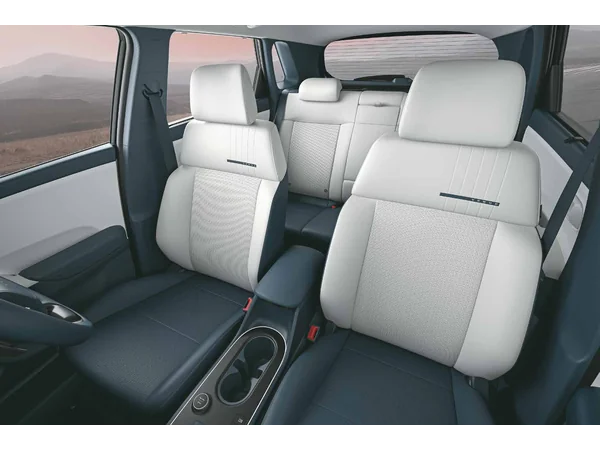 hyundai venue venue-hx-10-diesel-15l-turbo-automatic-tc interior
