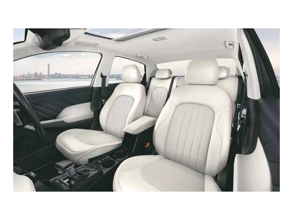 hyundai verna verna-hx-6-petrol-15l-automatic-cvt interior