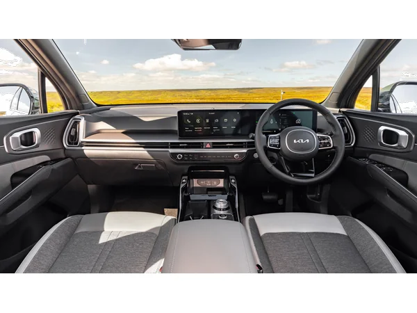 kia sorento 1.6l-turbo-hybrid interior