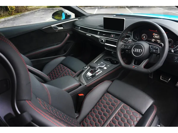 lotus emeya emeya-gt interior