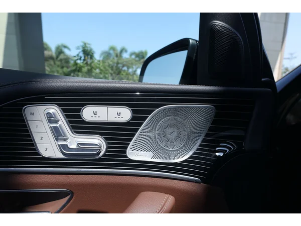 mercedes-benz gls gls-450-4matic-petrol-30l-turbo-automatic-amg-line interior