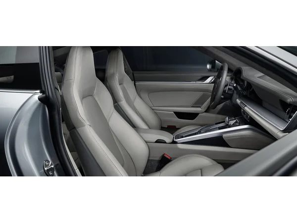 porsche 911 base interior