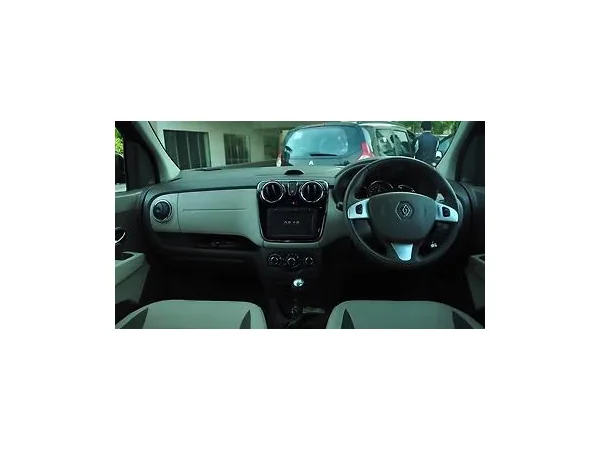 renault lodgy lodgy-85-ps-rxl-2015-2016 interior
