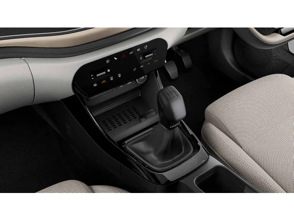 tata altroz altroz-creative-cng-12l-manual interior