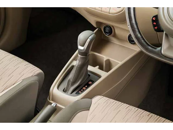 toyota rumion rumion-e-petrol-manual interior